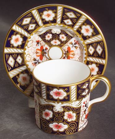 Traditional Imari Flat Demitasse Cup & Saucer Set