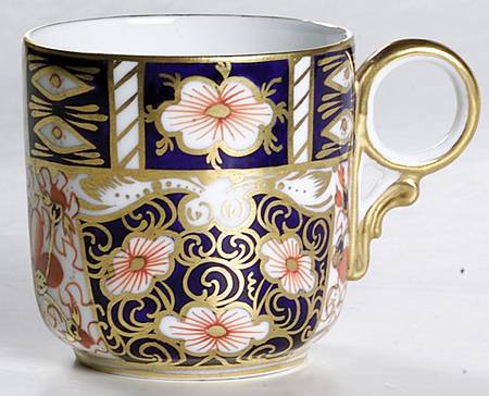 Traditional Imari Flat Demitasse Cup