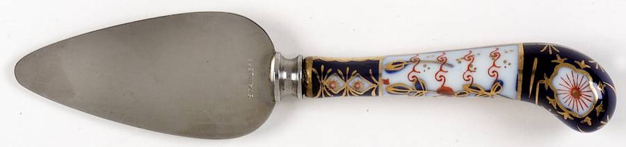 Traditional Imari Cheese Server with Stainless Blade