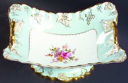 Vine Aqua (Posie Center) Square Basket 1919