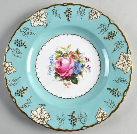 Vine Celadon Green (Cream Leaves) by Royal Crown Derby