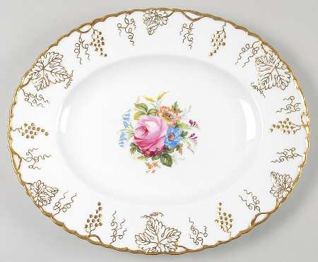 Vine Garnett Center 13" Oval Serving Platter