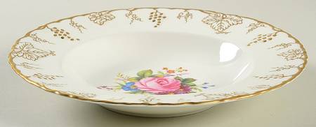 Vine Garnett Center Rim Soup Bowl