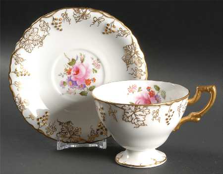Vine (Posie Center) Footed Cup & Saucer Set