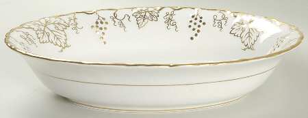 Vine (Posie Center) 10" Oval Vegetable Bowl