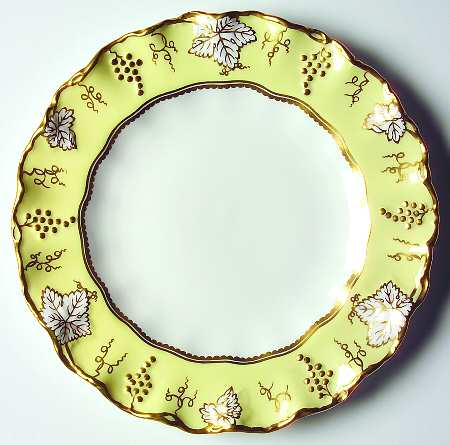 Vine Yellow (White Leaves, Gold Vine) Salad Plate
