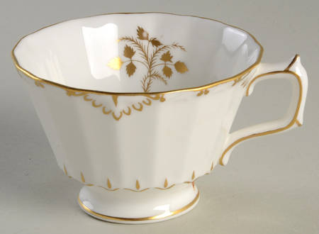 Wentworth Footed Cup