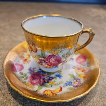 4152a Footed Demitasse Cup & Saucer Set