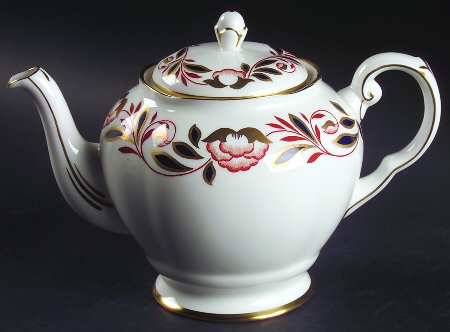 Dynasty Teapot & Lid