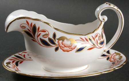 Dynasty Gravy Boat with Attached Underplate