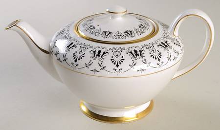 Sheringham Teapot & Lid