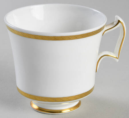 Skein of Gold Footed Cup