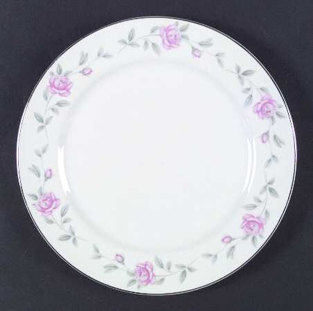 Eleanor by Royal Cameo