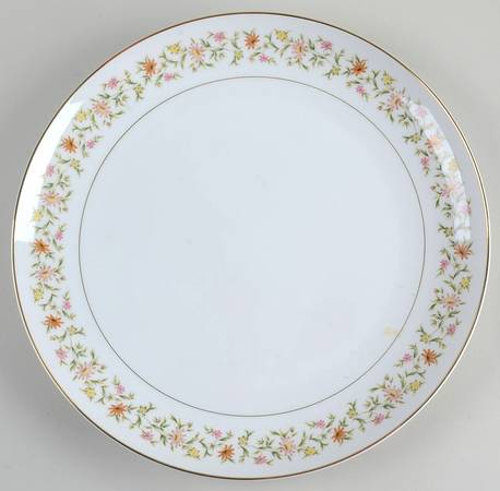 Michelle 12" Chop Plate (Round Platter)