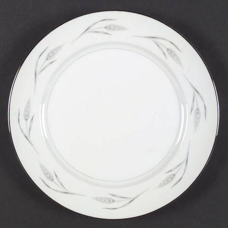 Silver Wheat by Royal Cameo