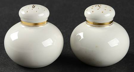 1222 Salt & Pepper Set