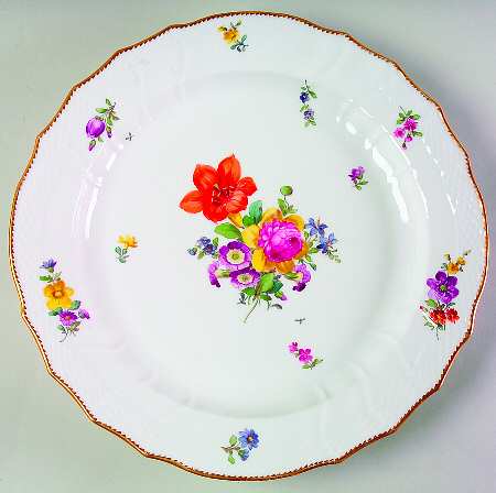 Saxon Flower (4) 13" Chop Plate (Round Platter)