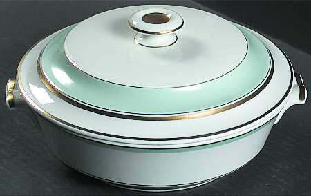 882 Round Covered Vegetable