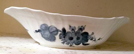 Blue Flowers Curved) 14" Oval Vegetable Bowl