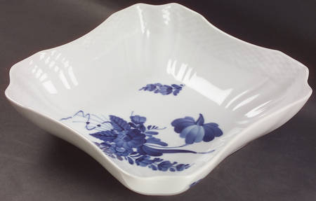 Blue Flowers Curved) 7" Square Vegetable Bowl