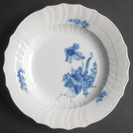Blue Flowers Curved) Dinner Plate