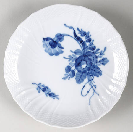 Blue Flowers Curved) Salad Plate