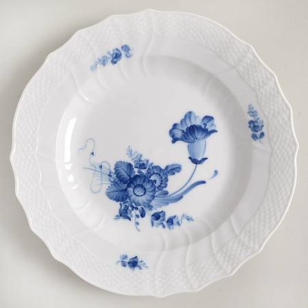 Blue Flowers Curved) Dinner Plate