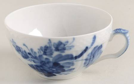 Blue Flowers Curved) Oversized Cup