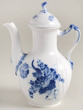 Blue Flowers Curved) Mini Coffee Pot & Lid