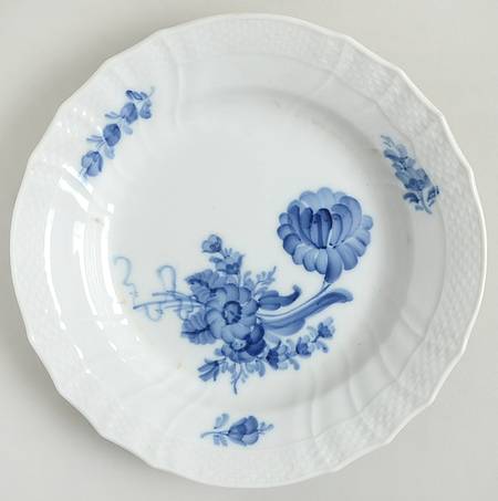 Blue Flowers Curved) Salad Plate