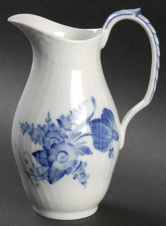 Blue Flowers Curved) 14 Oz Pitcher