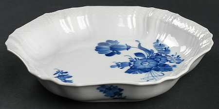 Blue Flowers Curved) Hexagonal Cake Plate