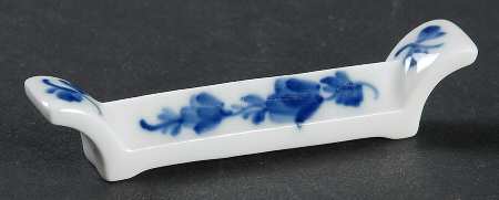 Blue Flowers Curved) Knife Rest