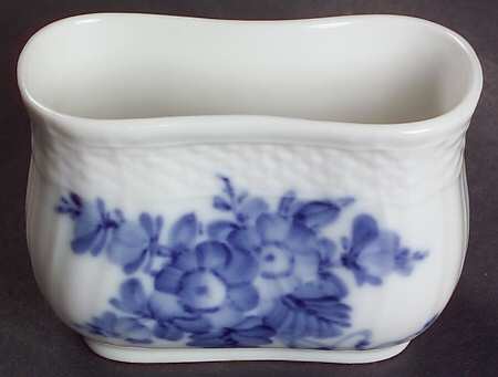Blue Flowers Curved) Cigarette Holder