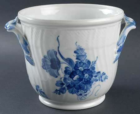 Blue Flowers Curved) 6" Cachepot