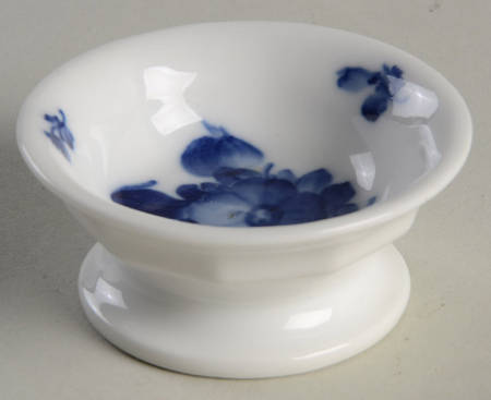 Blue Flowers Salt Dip