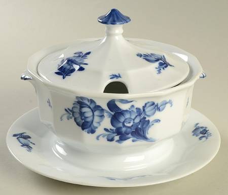 Blue Flowers Sauce Boat with Attached Underplate & Lid