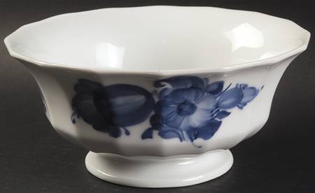 Blue Flowers 7" Round Vegetable Bowl