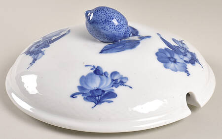 Blue Flowers Braided Lid for Tureen