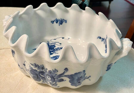 Blue Flowers Braided Jardiniere