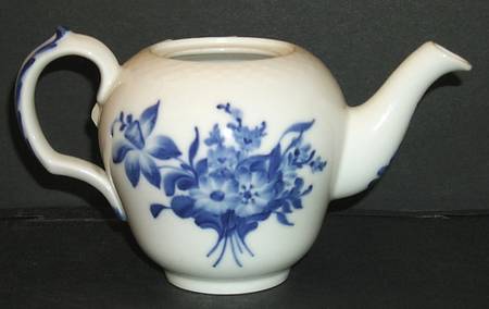 Blue Flowers Braided Individual Teapot No Lid