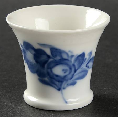 Blue Flowers Braided Toothpick Holder