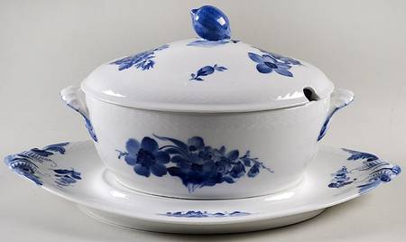 Blue Flowers Braided Tureen & Lid w/Underplate