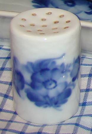Blue Flowers Braided Individual Pepper Shaker