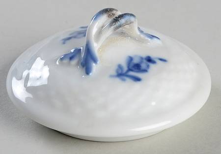 Blue Flowers Braided Lid for Custard Cup & Saucer Set