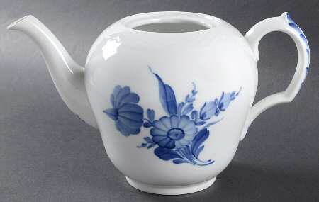 Blue Flowers Braided Teapot No Lid