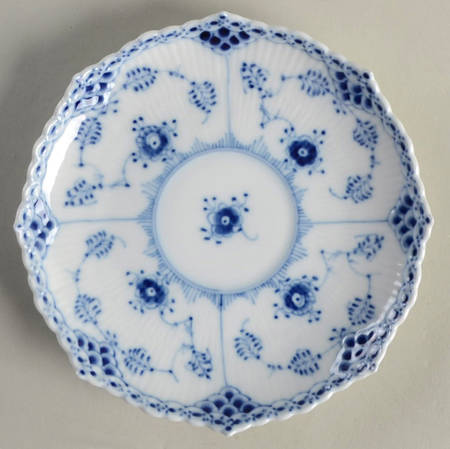 Blue Fluted Full Lace (No Trim) Saucer for Cream Soup Bowl