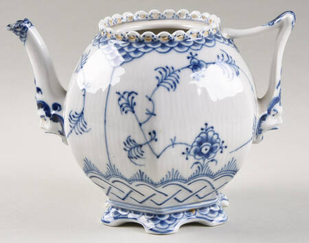 Blue Fluted Full Lace (No Trim) Small Teapot No Lid