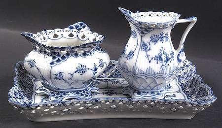 Blue Fluted Full Lace (No Trim) Creamer & Open Sugar with Tray