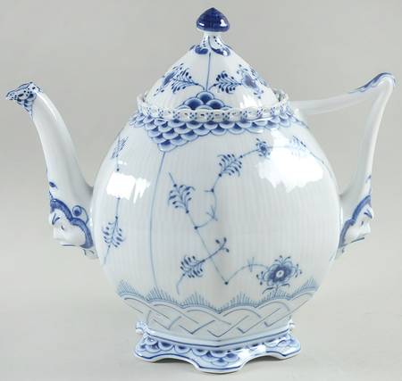 Blue Fluted Full Lace (No Trim) Teapot & Lid